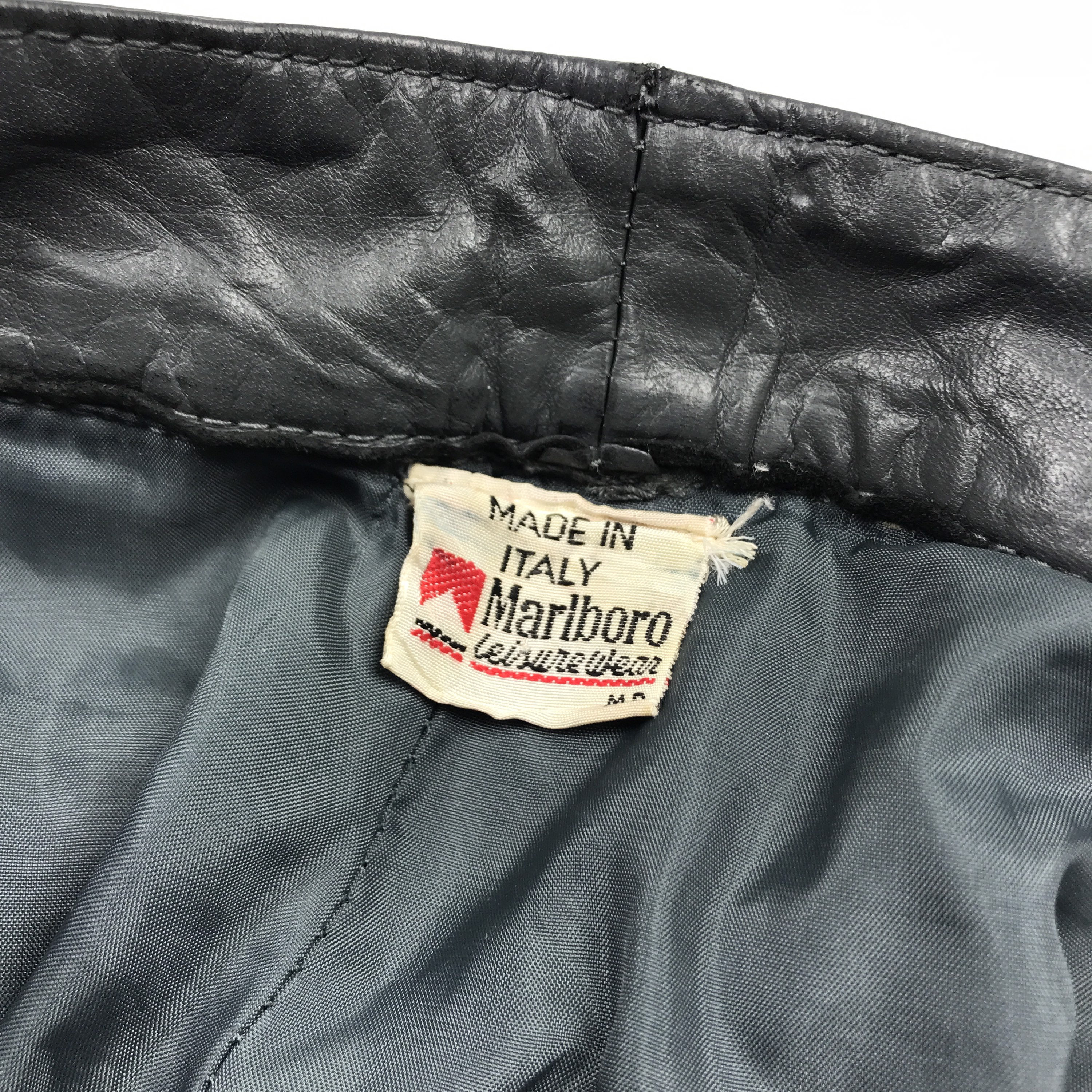 AUTOCOLLANT STICKER MARLBORO LEISURE WEAR Andrea De Adamich 405835243901
