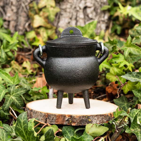 Cauldron 3.5" inch No Sign Cast Iron Cauldron with Lid and Handle - Perfect Incense Smudge Kit Sage Holder Altar Ritual Burning Holder