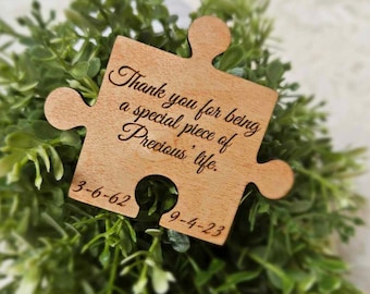 Puzzle piece wedding favors, guest favors, puzzle magnets, memorial, Thank you trinket - 50 pcs, laser engraved with name and date