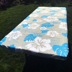 Tropical Tablecloth with Elastic Corners