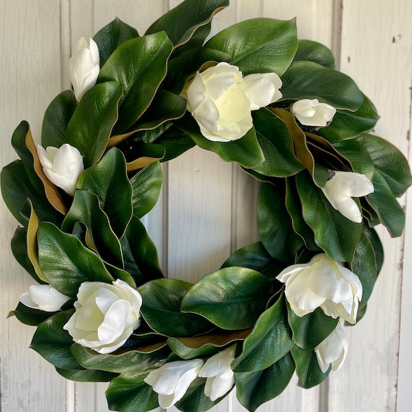 Magnolia Wreath for Front Door, Farmhouse Wreath, Year Round Wreath, Farmhouse Decor, Housewarming Wreath, All Season Wreath, Modern Wreath