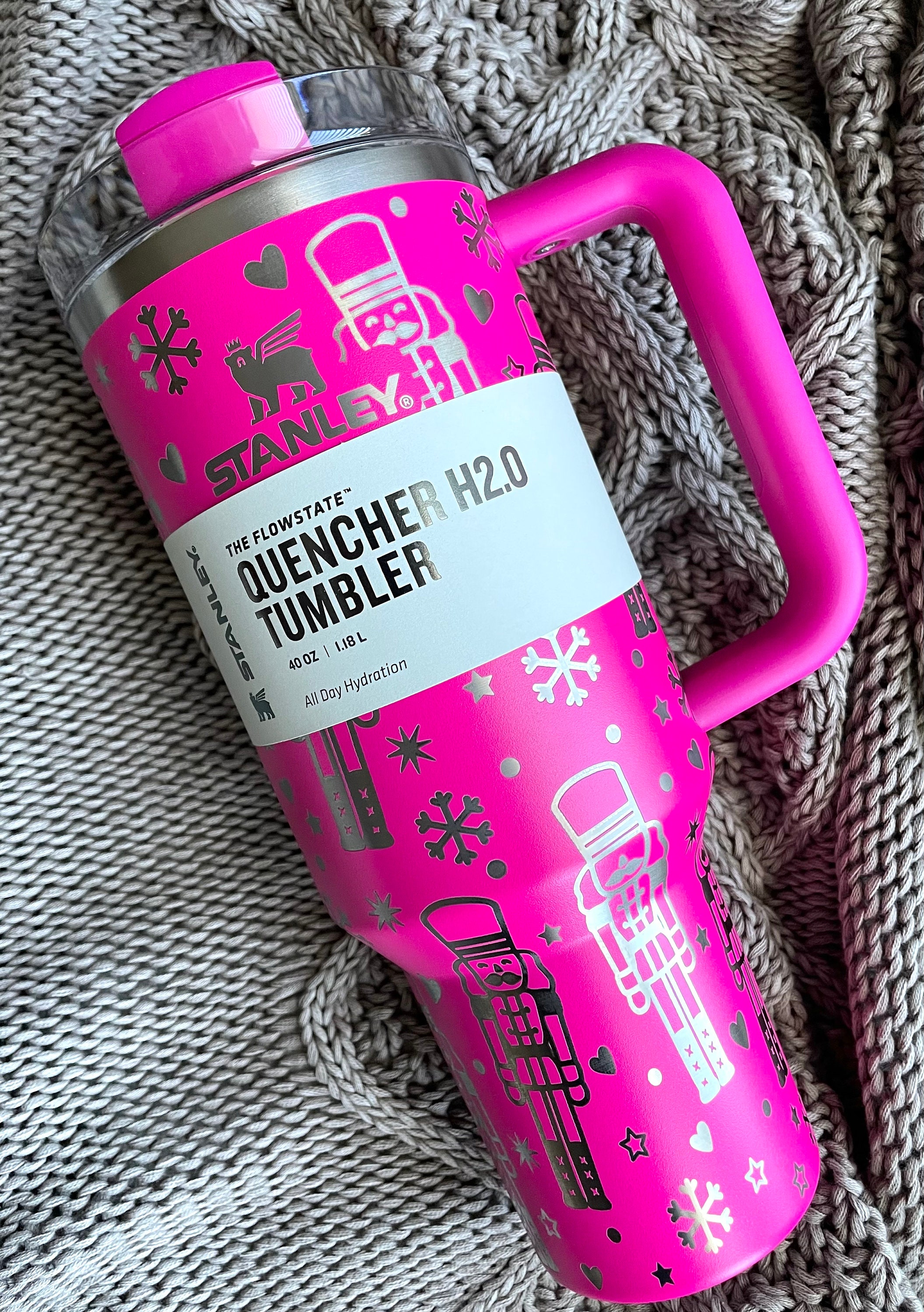 Stanley Quencher Tumblers Now Come in Limited Edition Holiday Designs –  SheKnows