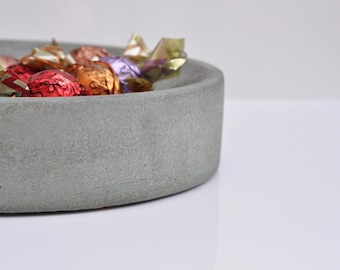 Shallow Concrete Bowl/Plate  - Handmade Heavy Shallow Key Dish Ash Green
