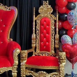 Sweet 16 online throne chair