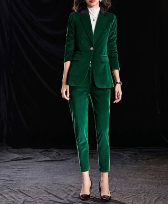 Green Velvet Suit for Women/two Piece Suit/top/womens Suit/womens Suit  Set/wedding Suit/ Womens Coats Suit Set 