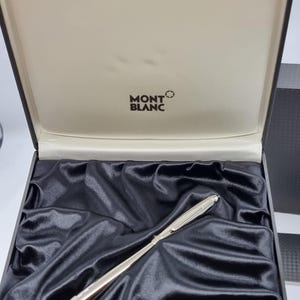 Montblanc 144 Solitaire Doue Fountain Pen platinum plated- 18k Medium Nib