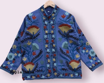 Giacca/cappotto in cotone con ricamo Suzani a mano, giacca invernale/estiva da donna, regalo per damigella d'onore, kimono, giacca kantha floreale da sposa, cappotto