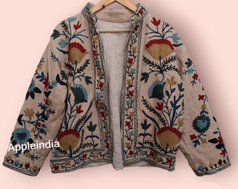 Giacca/cappotto in cotone con ricamo Suzani a mano, giacca invernale/estiva da donna, regalo per damigella d'onore, kimono, giacca kantha floreale da sposa, cappotto
