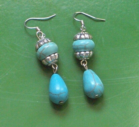 2.25" drop bali style turquoise antique silver earrings, luv em!!!