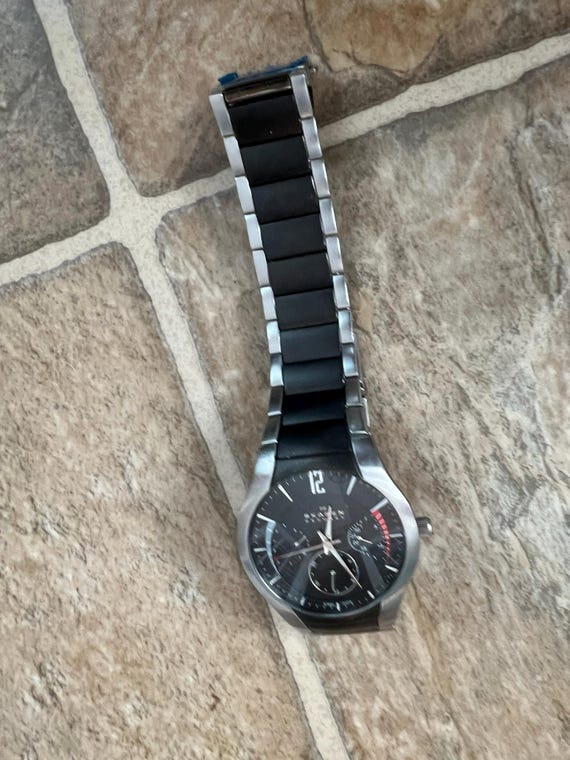 Skagen 750XLSTXM Sport Collection Multi-function Men display picture 2