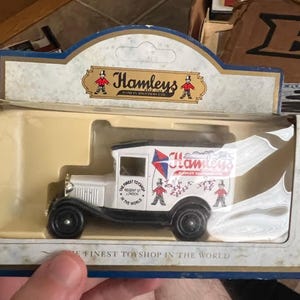 Days Gone hamleys 1934 model a ford van hamleys
