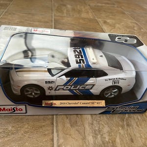 Maisto police 2010 chevrolet camaro ss rs
