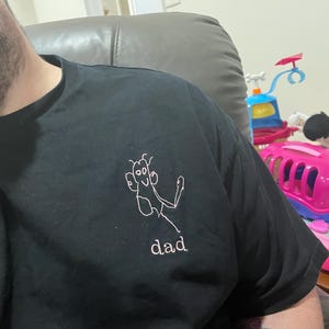 Custom Kids Art Embroidered Tshirt or Personalised Hoodie, Sentimental Gift for Dad, fathers day mens jumper, christmas present for grandpa imagem 12