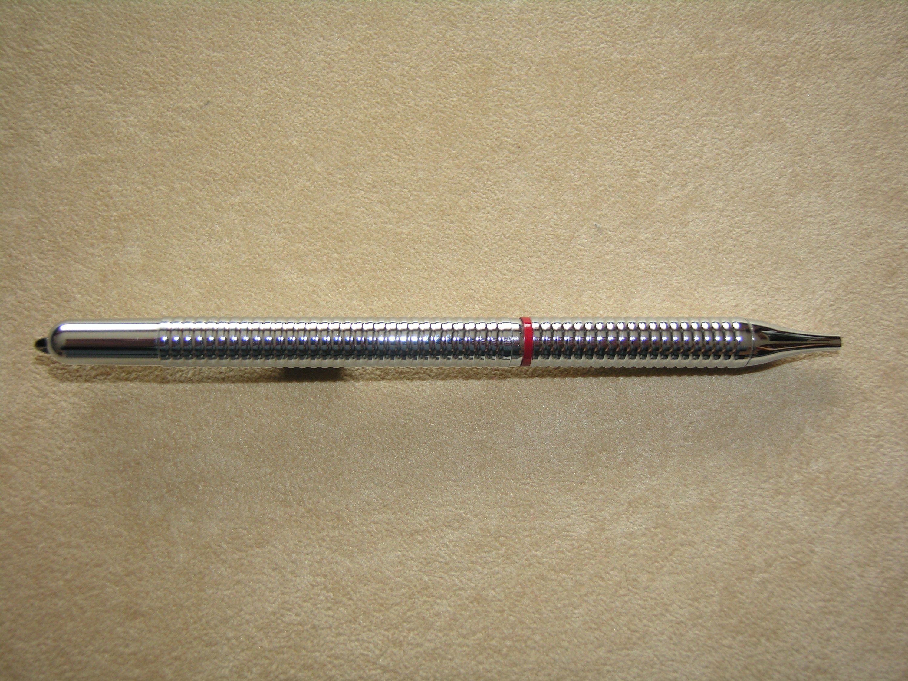 【貴重✮VNTG廃盤】rotring 900 サイドノック メタリックボールペン 貴重✮VNTG廃盤】rotring 900 サイドノック メタリック