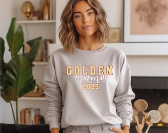 Golden Mom Sweatshirt (Variation C), Shirt For Golden Mom,  Retriever Lovers and Dog Lovers Sweatshirt Gift