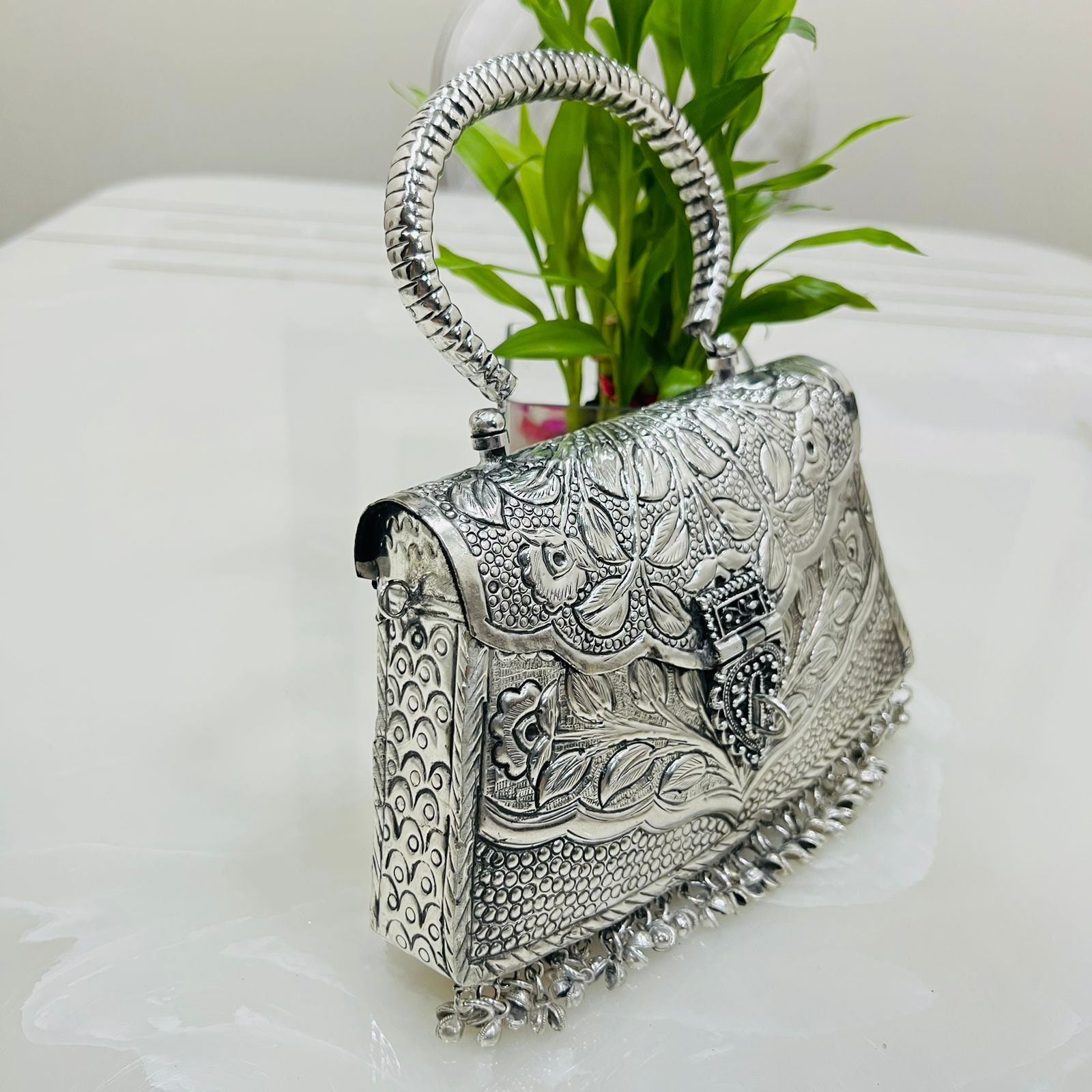 BEIGE Zardosi Metal Box clutch Sling bag Zardosi embroidered, Bag purse,  zardozi Hand Work Handbag Women's