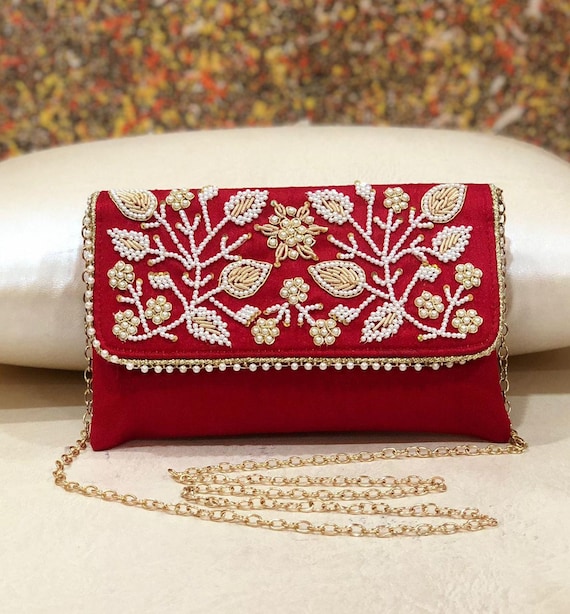 Buy Tooba Handicraft Gold Synthetic Women Designer Clutch Bag With Chain  Strap Online at Best Prices in India - JioMart.