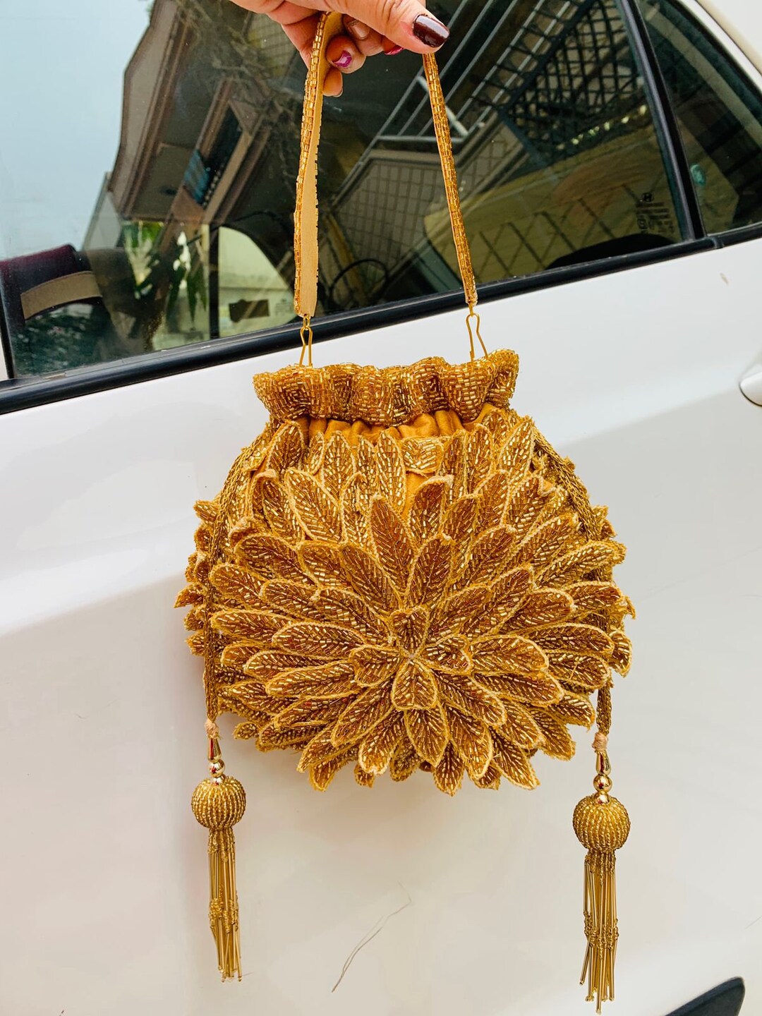 Floral Texture Zardosi Thread Embroider Handbag for Woman Red Velvet