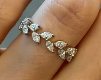Fede nuziale in oro bianco 14 carati con moissanite, fede nuziale con moissanite taglio marquise, fede per anniversario, fede di fidanzamento a mezza eternità con moissanite