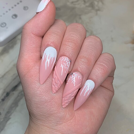 35 Cool Stiletto nails design for Winter nail 2021 trends | Stiletto nails  designs, Nail stickers designs, Nail designs