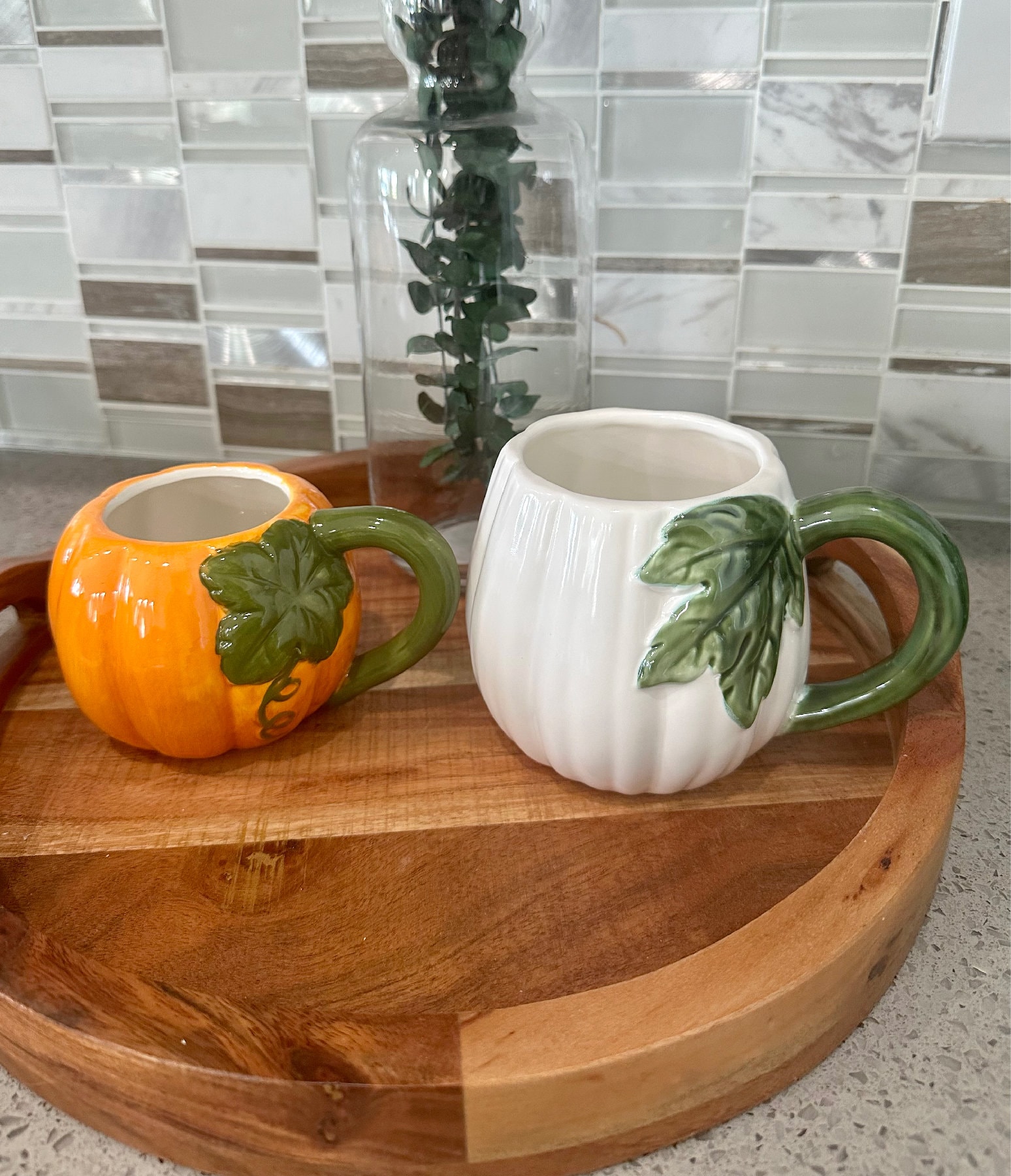 1pc 500ml Ceramic Black And White Pumpkin Shaped Mug, Perfect For Breakfast  Gift Or Back To School Gift