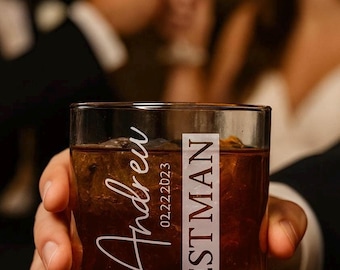 Personalized Groomsmen Whiskey Glass, Personalized Best Man Whiskey Glass – Engraved Wedding Bourbon Glass Gift for Groom or Best Man