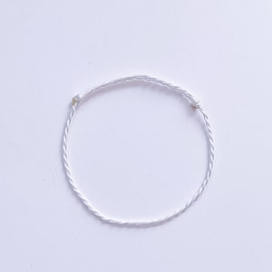 Twisted bracelet, Surfer bracelet, White string bracelet, White thread bracelet, Waterproof bracelet, Small gifts ideas, Unisex bracelet
