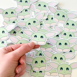 ICY Baby Yoda Sticker | Grogu Illustration Aufkleber | Star Wars Mandalorian inspirierter Sticker