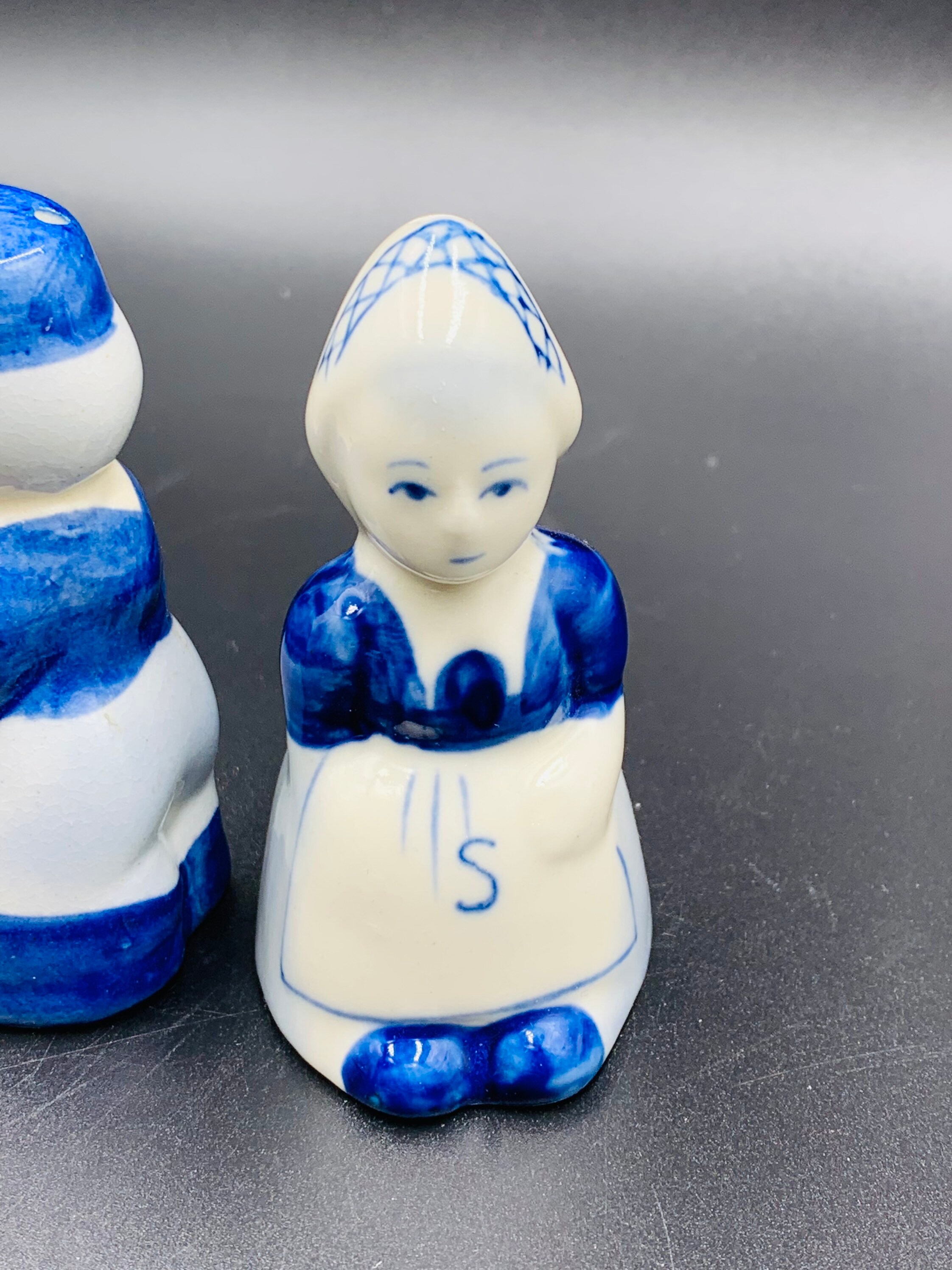 Vintage Dutch Boy and Girl Salt and Pepper Shaker Hand - Etsy