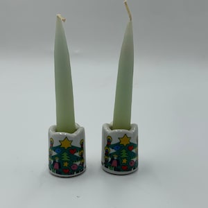 ヴィンテージ ミニチュア クリスマス ツリー セラミック シンブル キャンドル ホルダー 2 個セット クリスマス ギフト ホリデー デコレーション ドイツ製