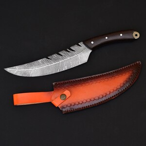 Handmade Chef Knife – Stainless Steel Etched Blade Pattern, Perfect Grip, With Leather Sheath