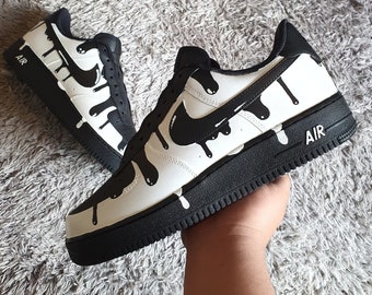 blue and white af 1