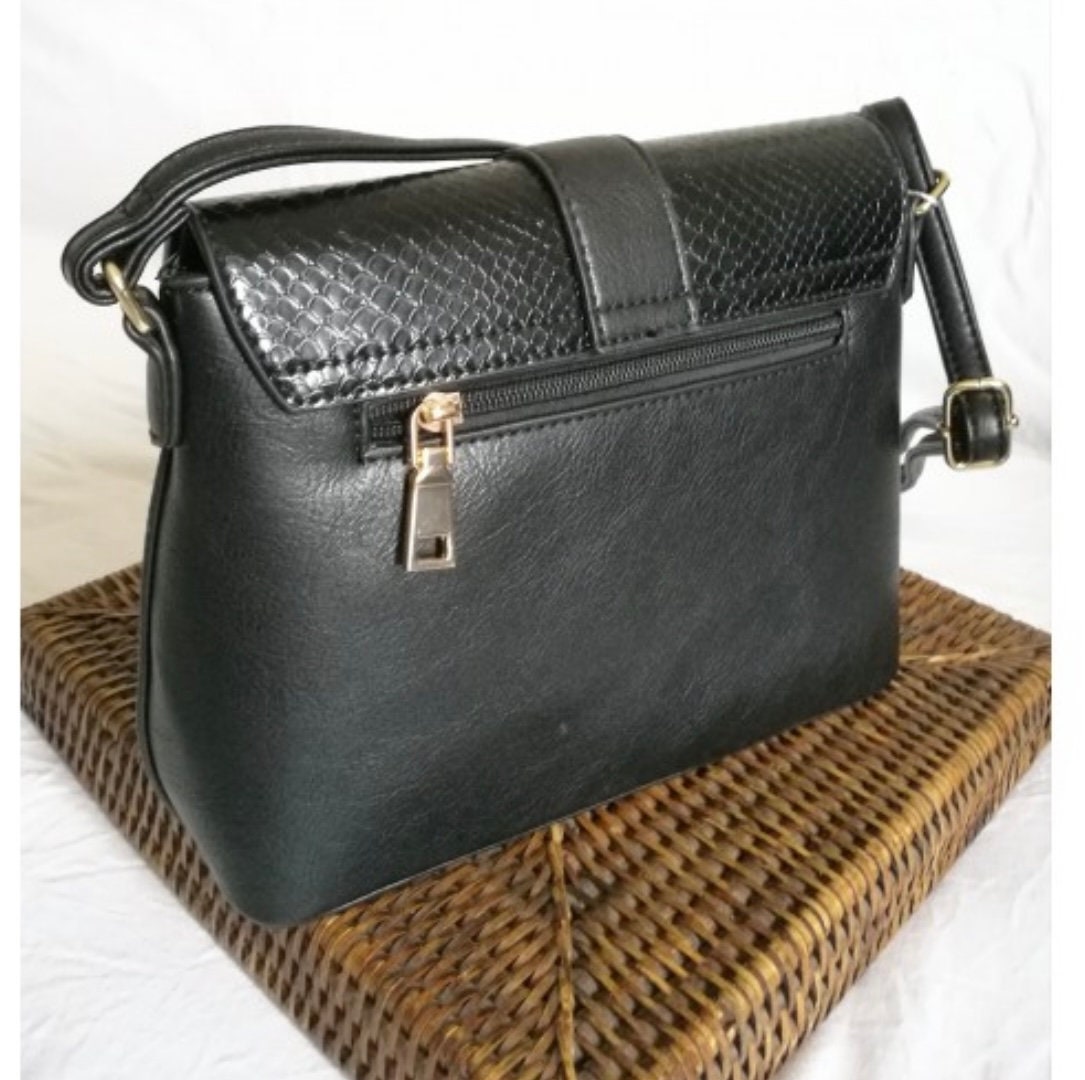Top quality synthetic shoulder bag Etsy