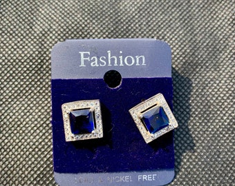 Gorgeous Studs in blue