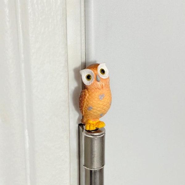 Owl Hinge Head, Hinge Decorative Topper, Miniature Magnetic Figurine Door Decor, Whimsical Quirky Decor, Birdwatcher Gift, Cute Owl Decor