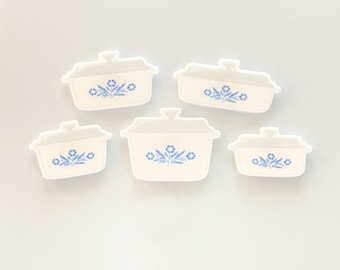 Cornflower Blue Fridge Magnets: Vintage Corningware Casserole Set