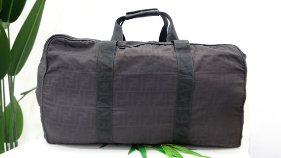 Authentic Fendi Vintage Black Large Oyster Zucca Shoulder Bag Top And Side  Zip