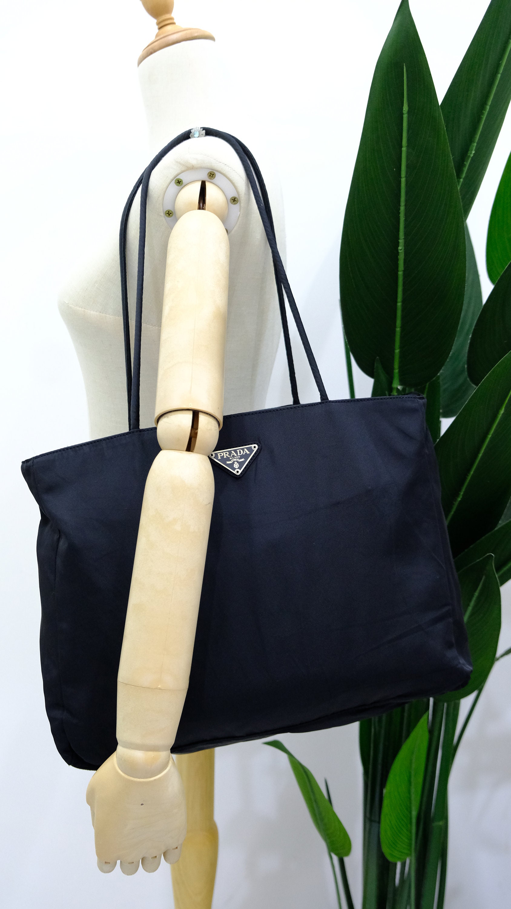 Prada vintage online bag price