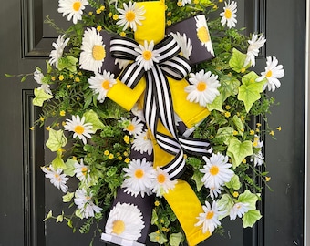 White Daisy Wreath, Daisy Summer Wreath, Black and White Daisy Wreath, Daisy Home Decor, Daisy Front Door Wreath