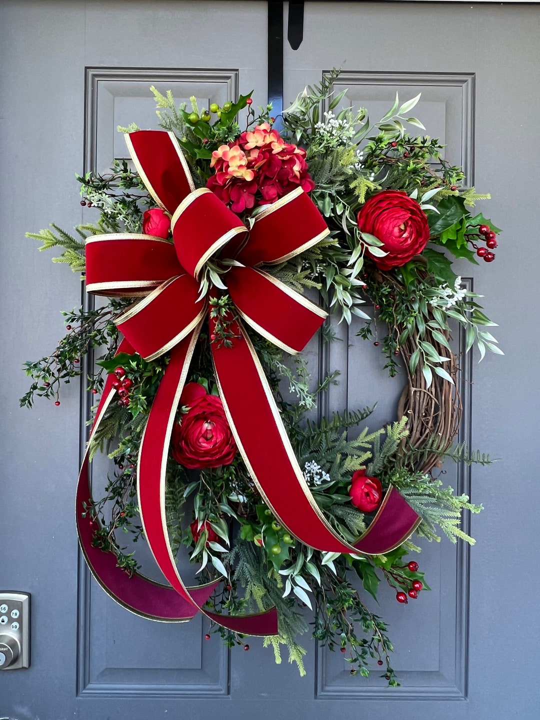 Red and Green Christmas Wreath, Winter Wreath With Big Red Bow ...