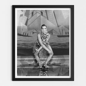 Vintage Foto zum Ausdrucken | Josephine Baker Kultige Tänzerin & Sängerin | Schwarz-Weiß-Kunst | 1920er Jahre Flapper Art | Herunterladbare Drucke