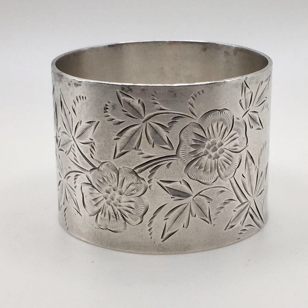 Vintage Sterling Silver Engraved Floral Napkin Ring - Silver Flatware, Silverware, Silver Napkin Ring