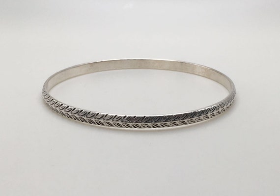 Vintage Etched Wheat Pattern Sterling Silver Bang… - image 2