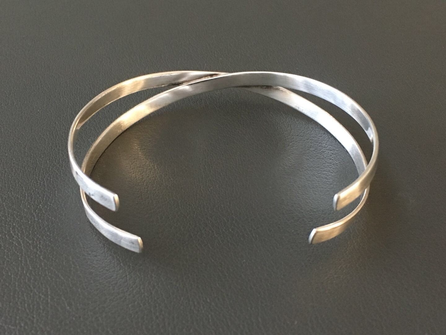 アクセサリー Italy 925 balls cuff bangle ITALY HAN 925 Sterling Silver Interlocking Cuff Bracelet
