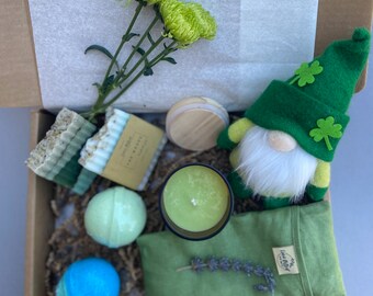 Green St Patrick's Day Gift Box |Luxury St Patrick's Day Spa Gift Set Personalized St Patrick's Day Gift Box |Custom St Patty's Day Gift Box