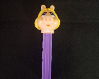 Vintage miss piggy pez dispenser