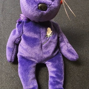 Retired 1997 Princess Diana beanie baby