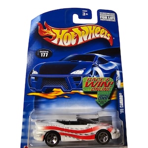 Hot Wheels &#39;95 Camero 1/64 Diecast