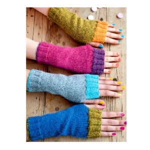 PDF Knitting Pattern Wristwarmers Fingerless Mitts Mittens Gloves Wrist Warmer Stay Warm DK Worsted Christmas Gift Easy Quick ModernKnit