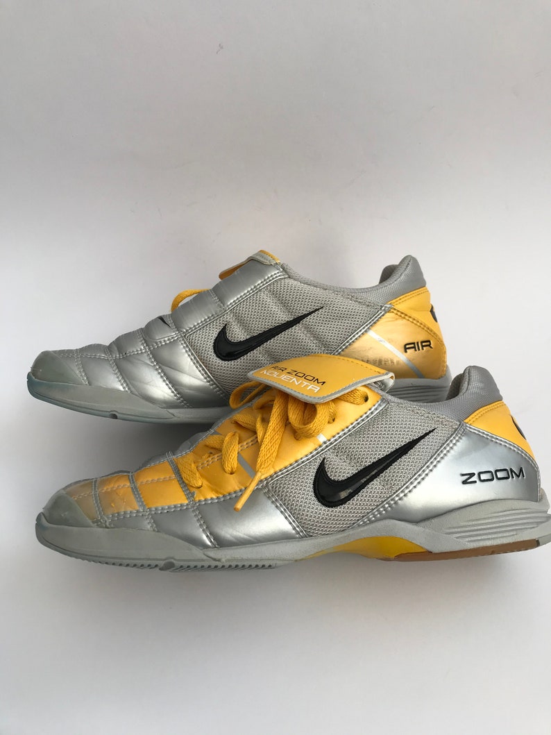 nike total noventa